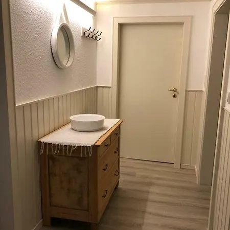 Gonnsen Apartment